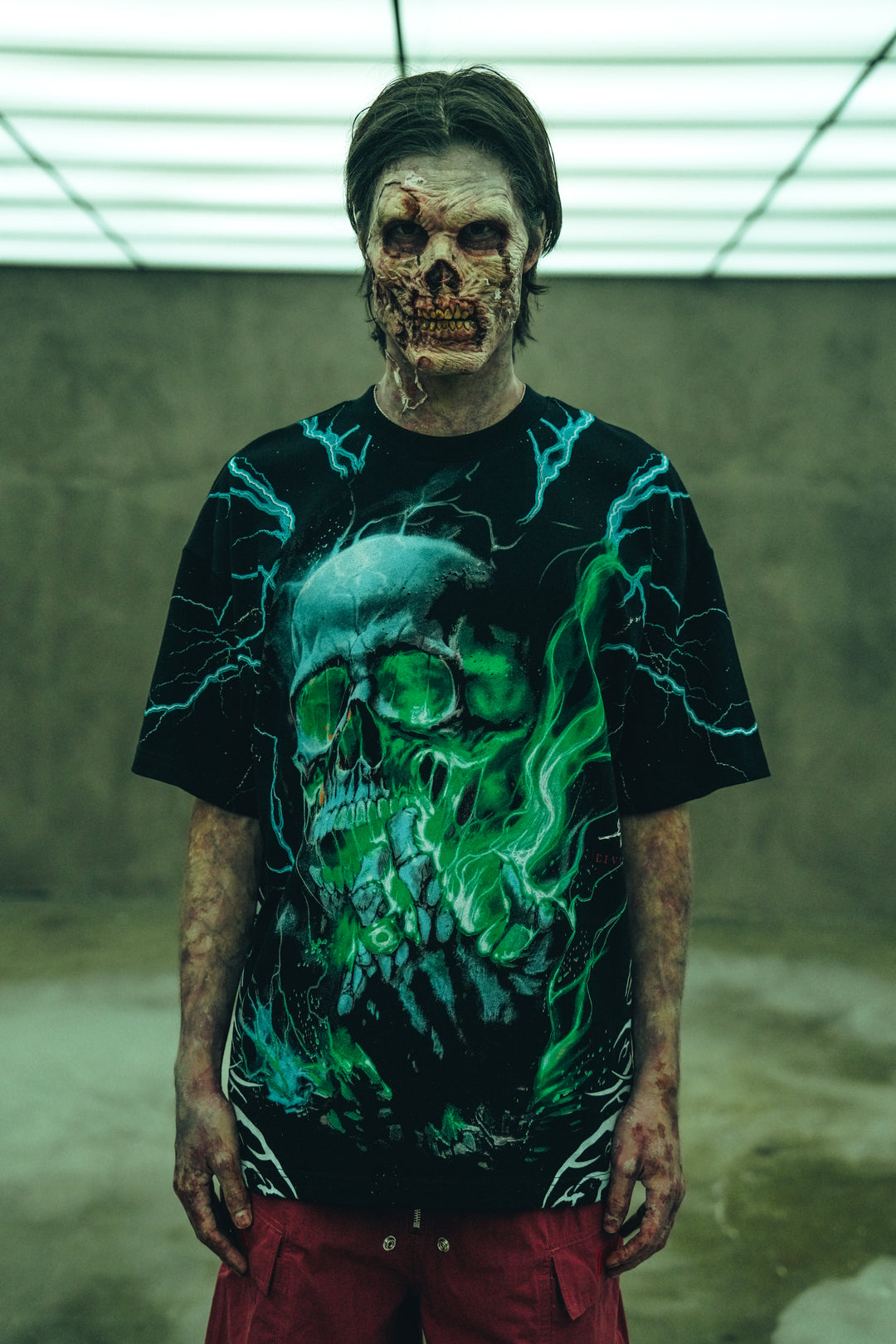 The Ring Lied American Classic Oversized Tee in Black