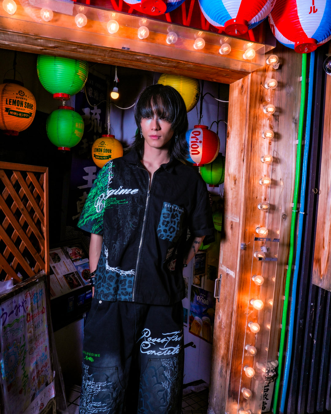 Save Your Sorrows S/S Vince Shirt in Vintage Black