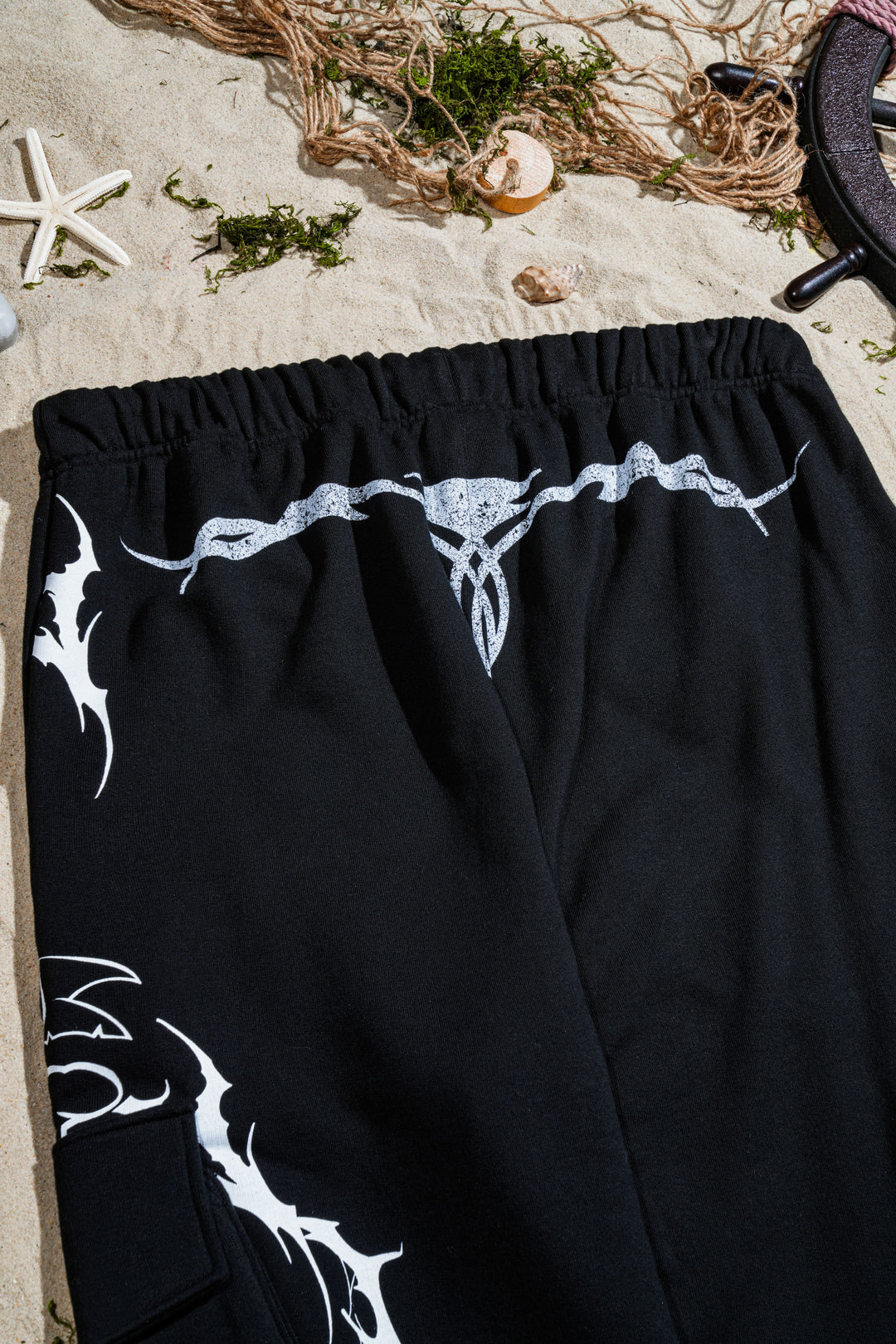 Anchor Eternal Wide Leg Cargo Pants in Black