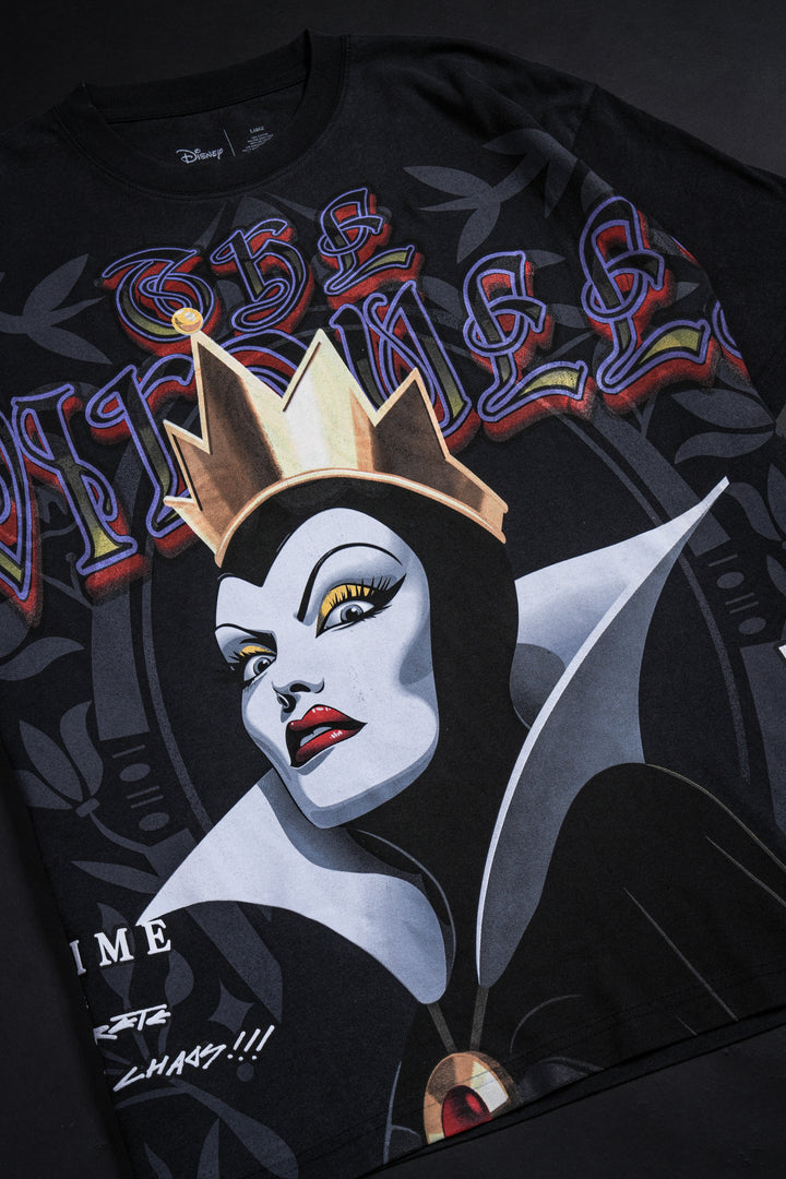 Wicked Queen Boxy Tee in Vintage Black