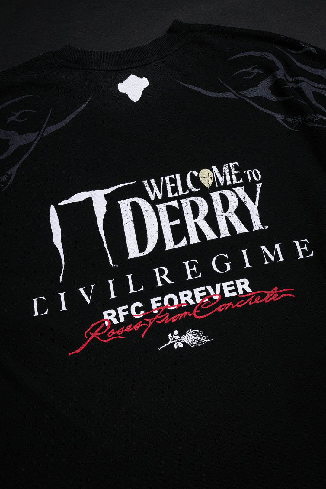 Pennywise Madness American Classic Oversized Tee in Vintage Black