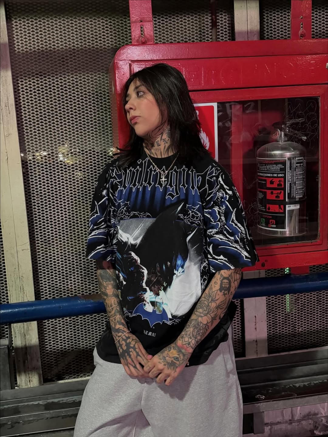 Throned Knight American Classic Oversized Tee in Vintage Black